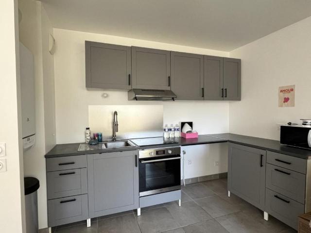 Location Appartement Rue de la Libération, Bourgoin Jallieu