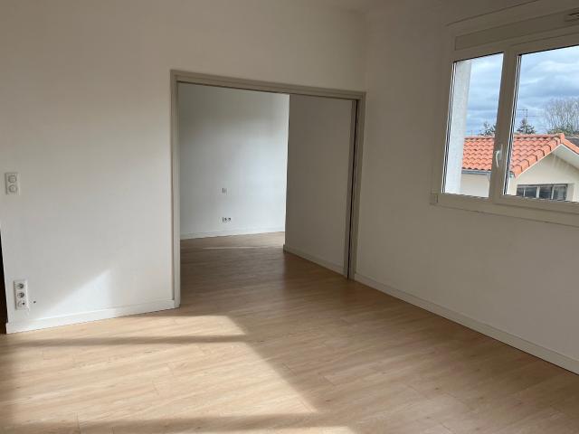 Location Appartement Rue de la Libération, Blagnac