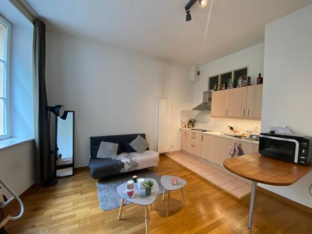 Location Appartement Rue de la Monnaie, Metz