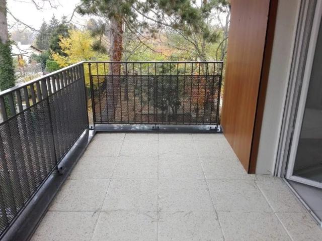 Location Appartement Rue de la Mairie, Lentilly