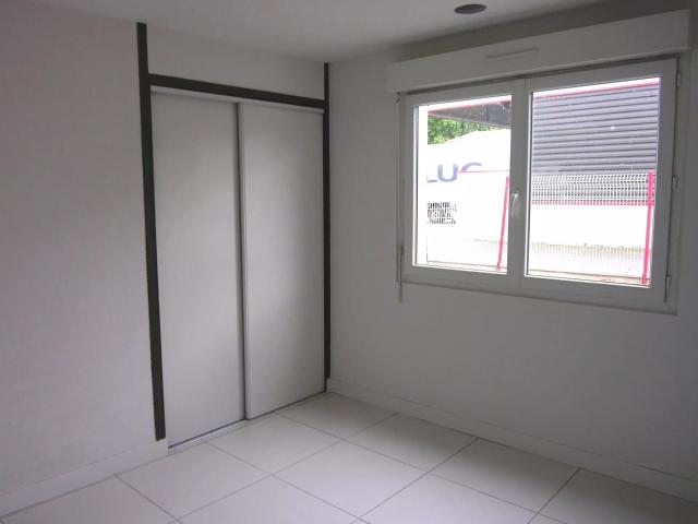 Location Appartement Rue de la Mairie, Saint Jory