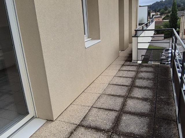 Location Appartement Rue de la Maladière, Domarin