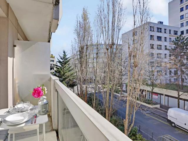Location Appartement Rue de la Meurthe, Paris