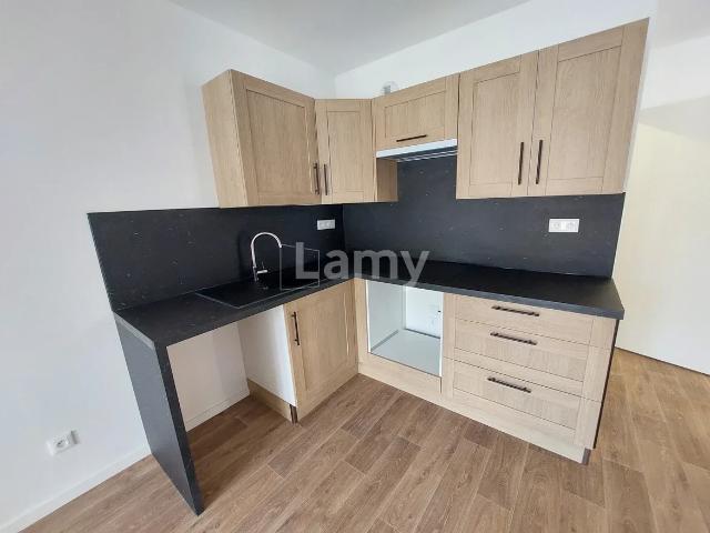 Location Appartement Rue de la Sablière, Lit et Mixe