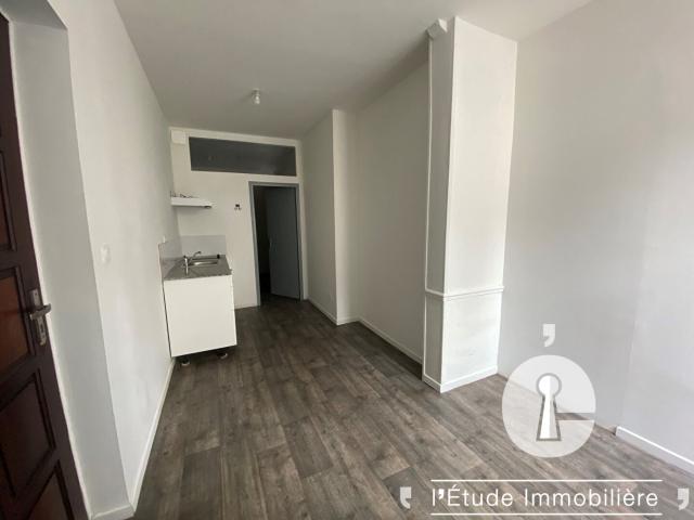 Location Appartement Boulevard Henri Becquerel, Changé