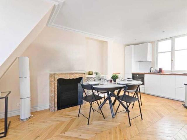 Location Appartement Rue de la Paix, Paris