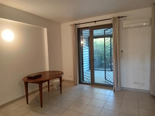 Location Appartement Rue de la Roqueturière, Montpellier