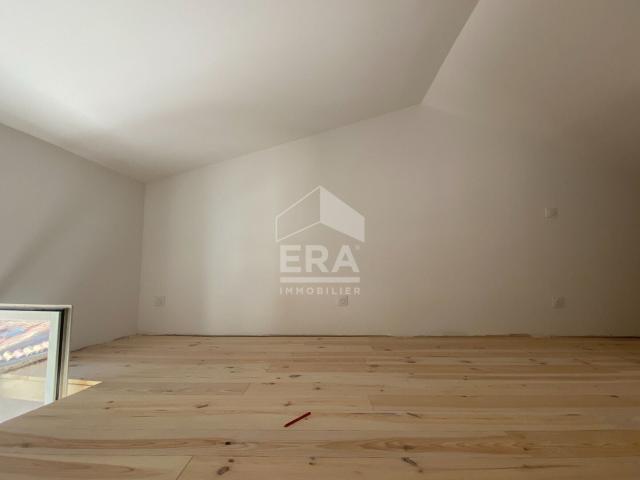 Location Appartement Rue de la République, Volonne