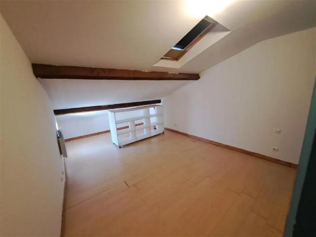 Location Appartement Rue de la République, Beaurepaire