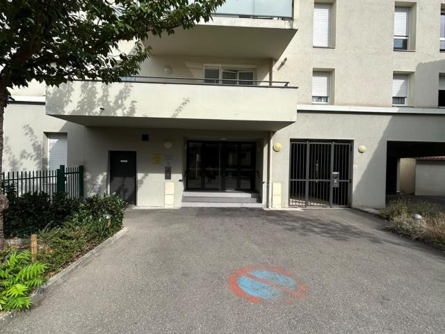 Location Appartement Rue de la République, Bourgoin Jallieu