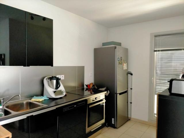 Location Appartement Rue de la République, Genas
