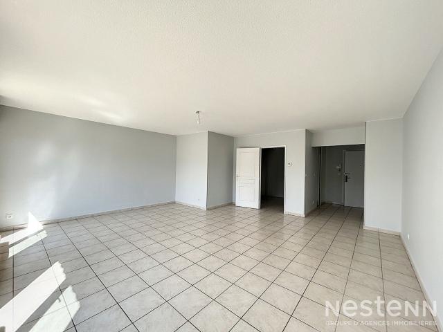 Location Appartement Rue de la République, Genas