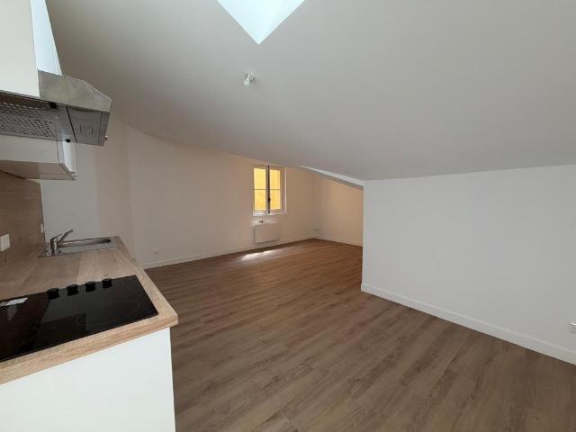 Location Appartement Rue de la République, Marseille