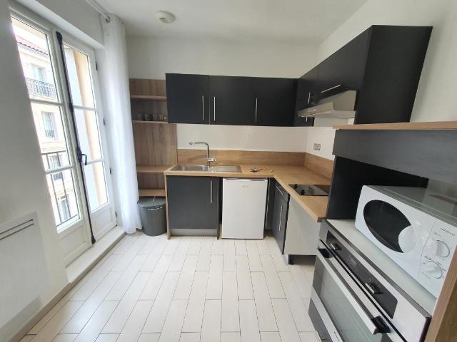 Location Appartement Rue de la République, Marseille