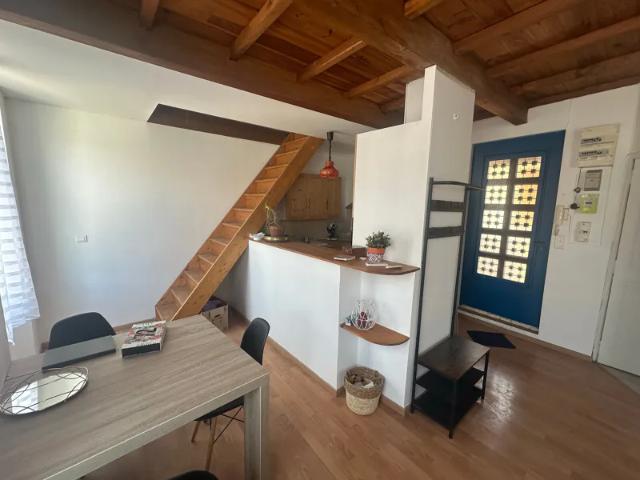 Location Appartement Rue de la République, Nîmes