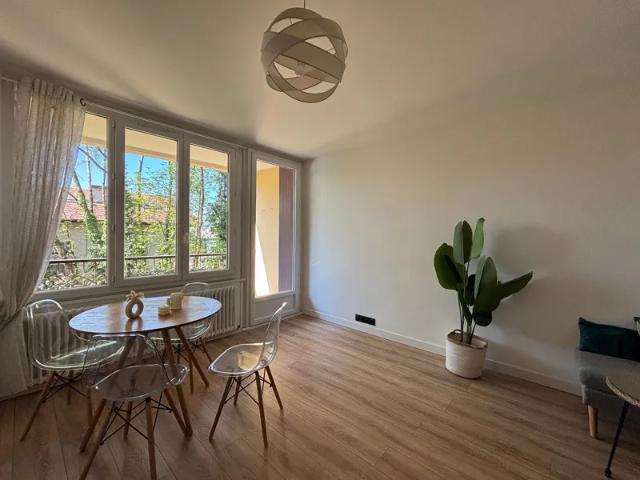 Location Appartement Rue Claude Louis Berthollet, Annemasse