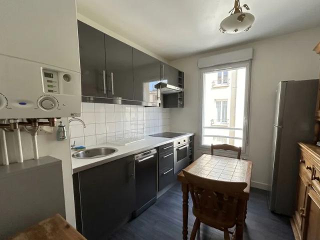 Location Appartement Rue de la Rize, Lyon