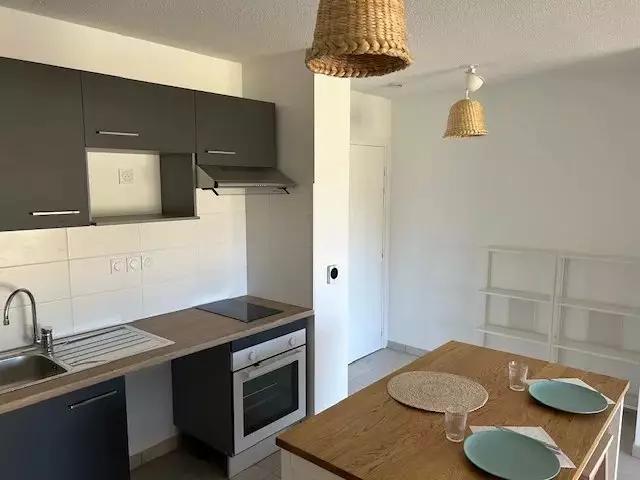 Location Appartement Rue de la Vallée du Lys, Escalquens