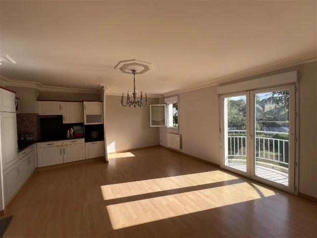 Location Appartement Rue de la Vallée, Sautron