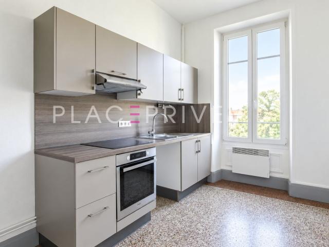 Location Appartement Place des Ducs de Bar, Nancy