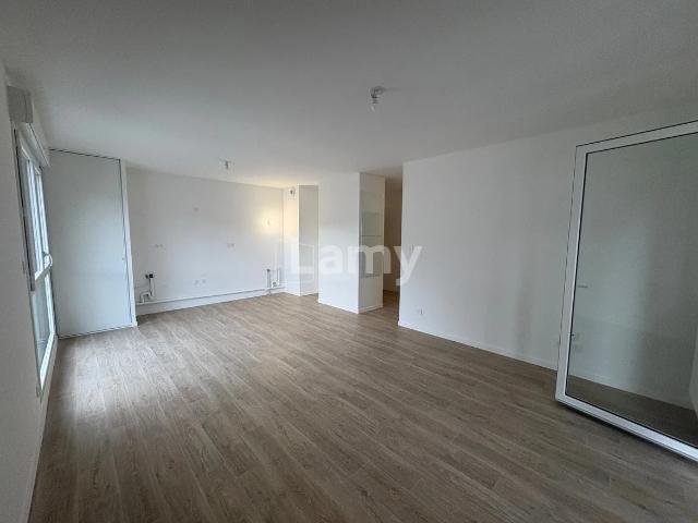 Location Appartement Rue de l'Abbé Gosselin, Saint Erblon