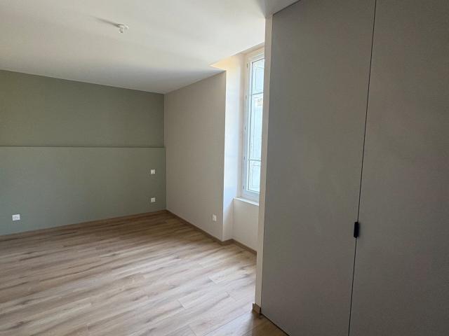 Location Appartement Rue de l'Abbé Delorme, Veauche