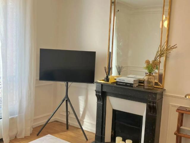 Location Appartement Rue de l'Assomption, Paris