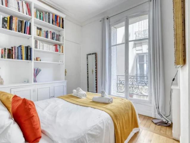 Location Appartement Rue de l'Assomption, Paris