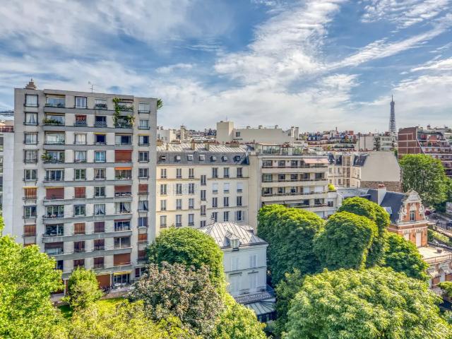 Location Appartement Rue de l'Assomption, Paris