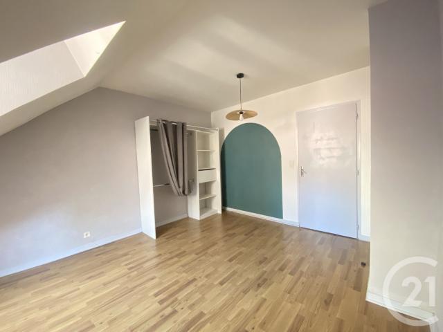 Location Appartement Rue de l'École, Besançon