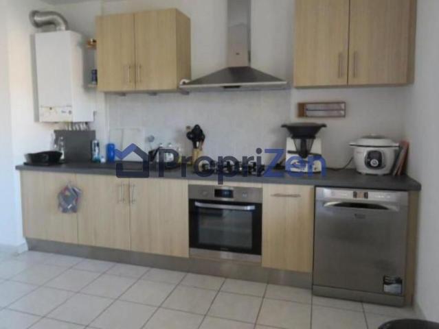 Location Appartement Rue de l'École, Brussieu