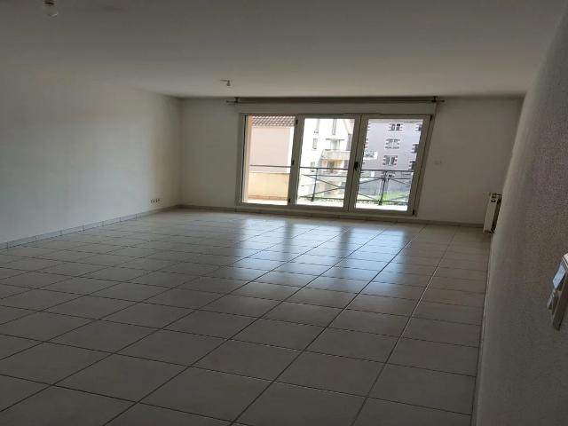 Location Appartement Rue de l'École Française, Montbéliard