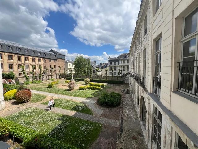 Location Appartement Rue de l'École, Rouen