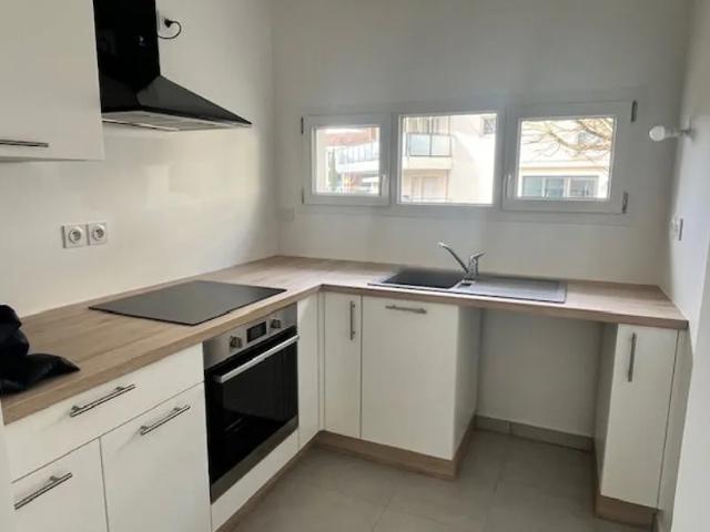 Location Appartement Rue de l'Égalité, Meximieux