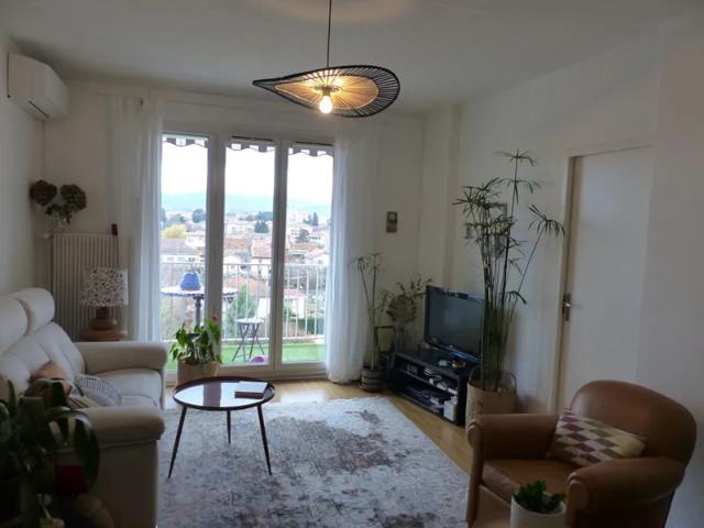 Location Appartement Rue de l'Égalité, Villefranche sur Saône
