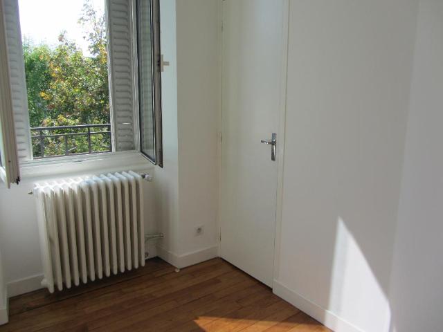 Location Appartement Rue de l'Église, Ussel