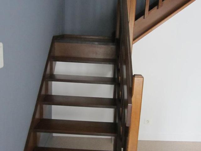 Location Appartement Rue de l'Église, Ussel