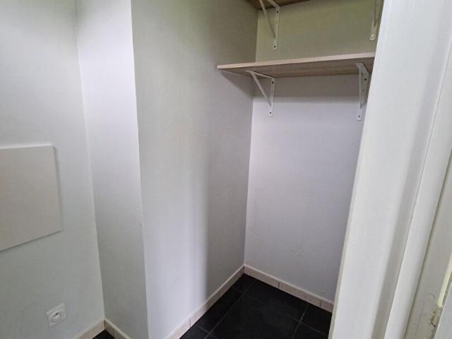 Location Appartement Rue de l'Église, Ussel