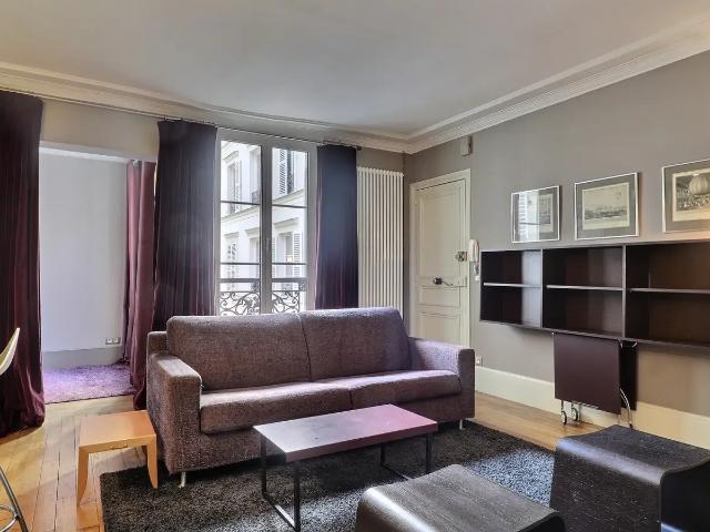Location Appartement Rue de l'Église, Paris