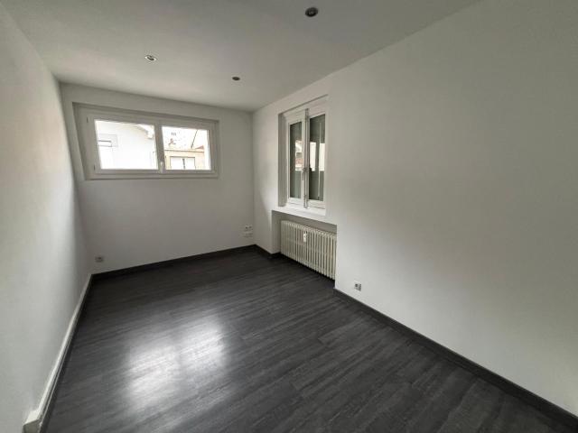 Location Appartement Rue De l'Enseigne Roux, Saint Étienne