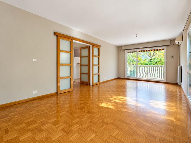 Location Appartement Rue de l'Escalon, Marseille