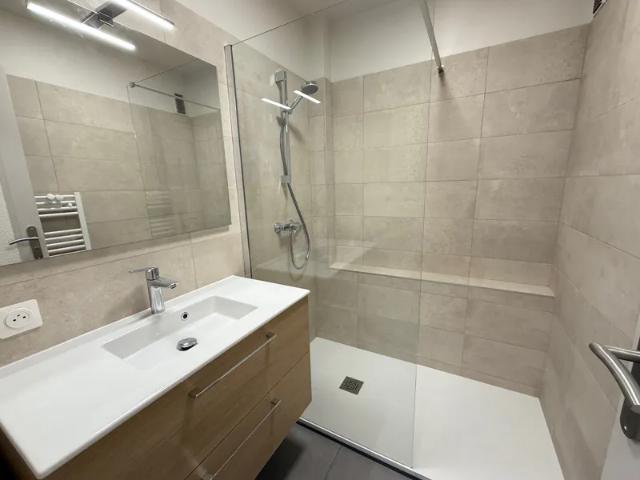 Location Appartement Rue de l'Est, Le Cannet