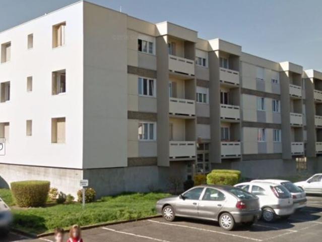 Location Appartement Rue de l'Horloge, Ennezat