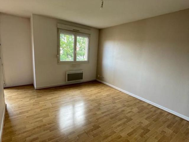 Location Appartement Rue de Mon Désert, Nancy