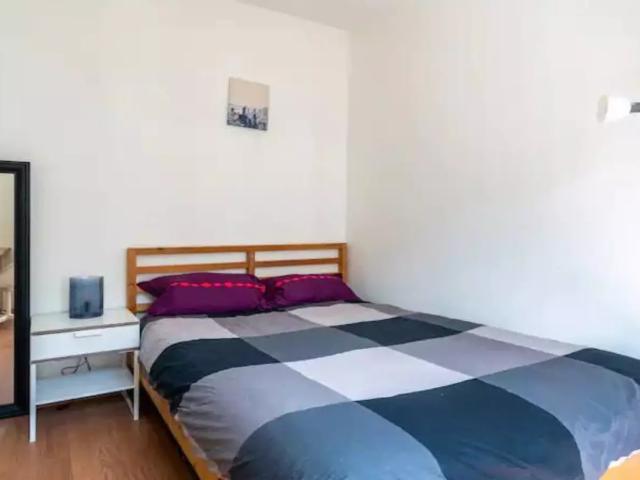 Location Appartement Rue de Madagascar, Paris