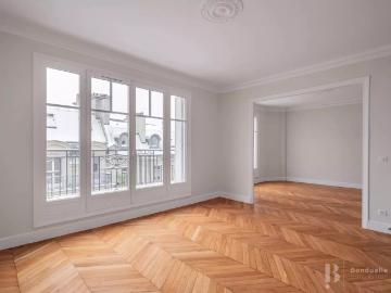 Location Appartement Rue de Magdebourg, Paris