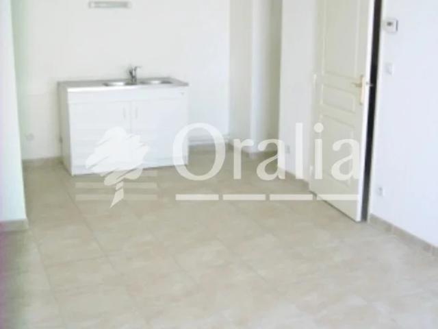 Location Appartement Rue de Malbosc, Montpellier
