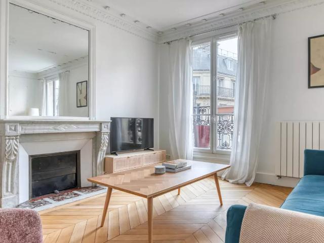 Location Appartement Rue de Miromesnil, Paris