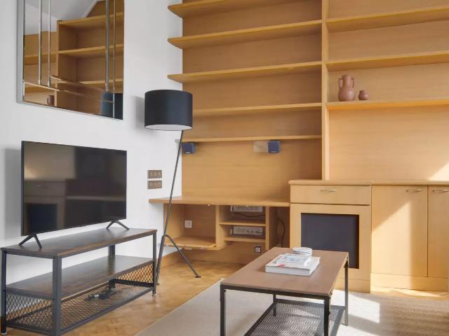 Location Appartement Rue de Normandie, Paris