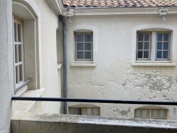Location Appartement Rue de Nîmes, Redessan
